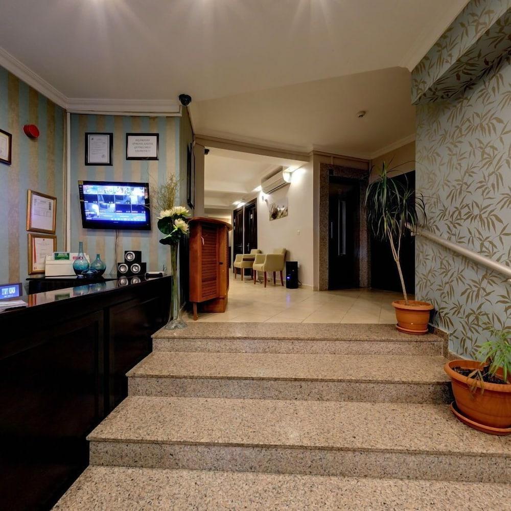 Marine House Boutique Hotel Адалар Екстериор снимка