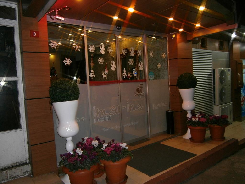 Marine House Boutique Hotel Адалар Екстериор снимка